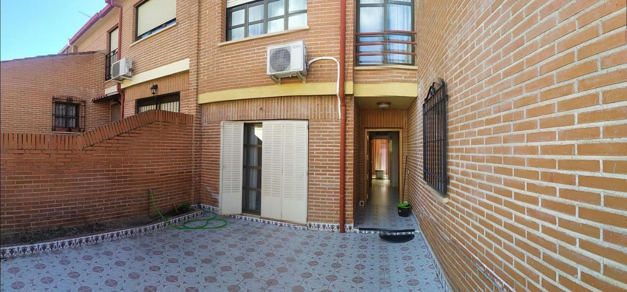 Habitacion Privada Familiar Toledo Exterior foto